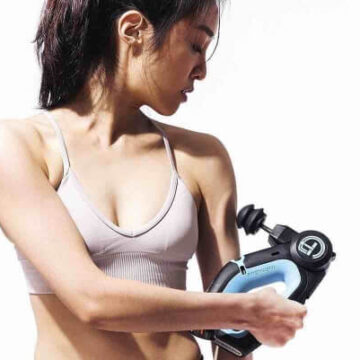 Theragun-factburp-fitness-gadgets-2 10 mind blowing fitness gadgets available online.